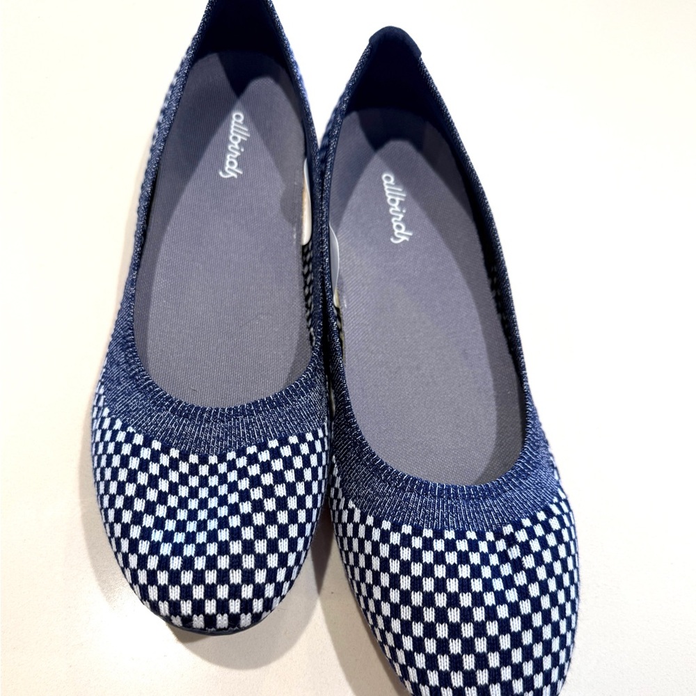 allbirds Navy and White Check Knit Breezer Flats sz9